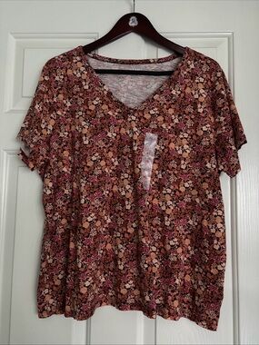 Old Navy V-Neck Short Sleeve top size XL